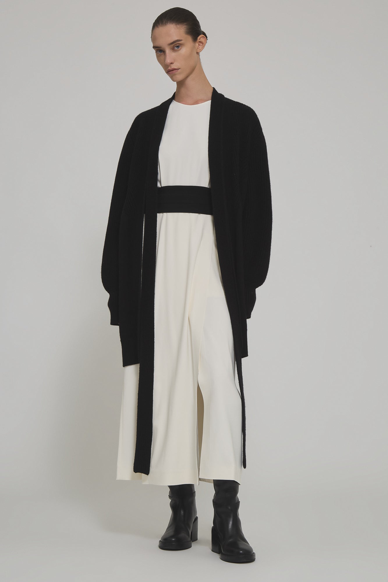 Sa Su Phi Armor cardigan cashmere nero con cintura