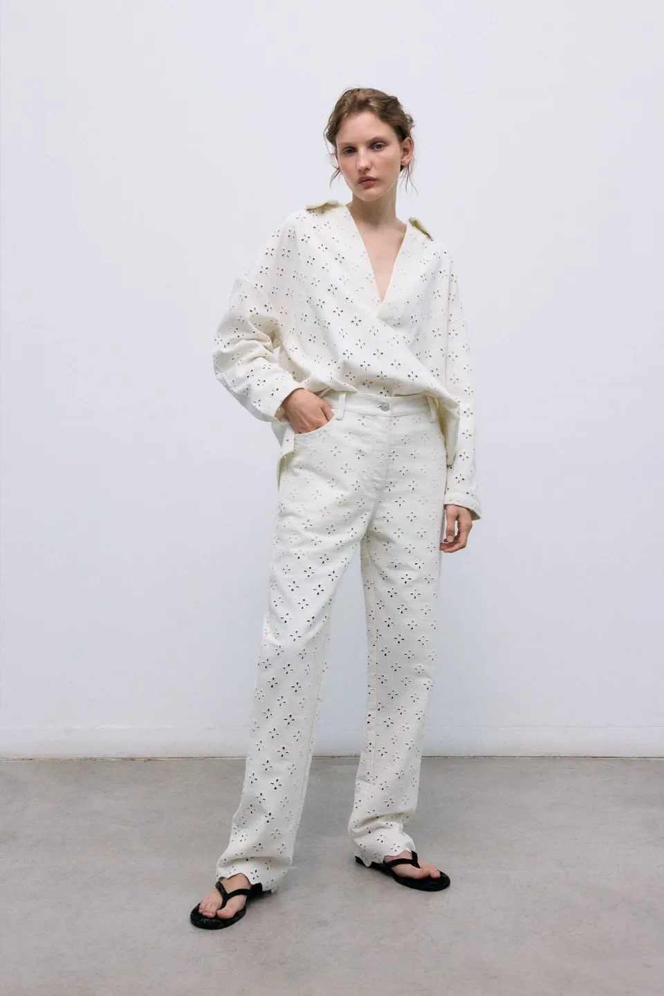 The New Society Camelia pantaloni donna ricamati cotone