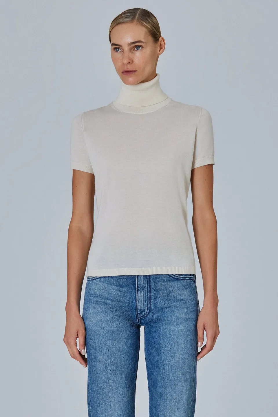 Sa Su Phi High Neck maglia maniche corte collo alto
