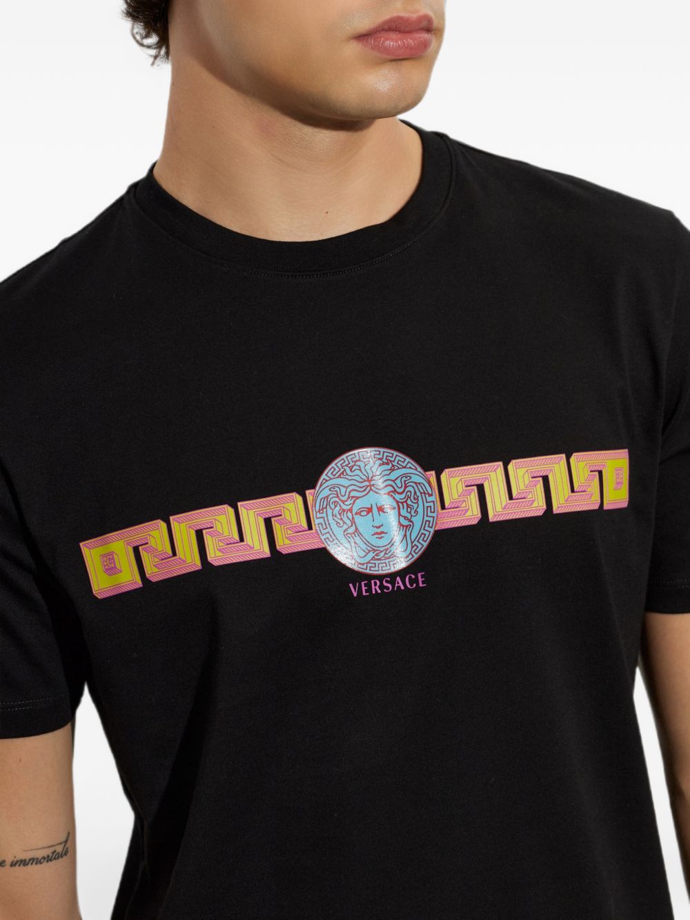 Versace 1026452 t-shirt nera uomo taglia vera