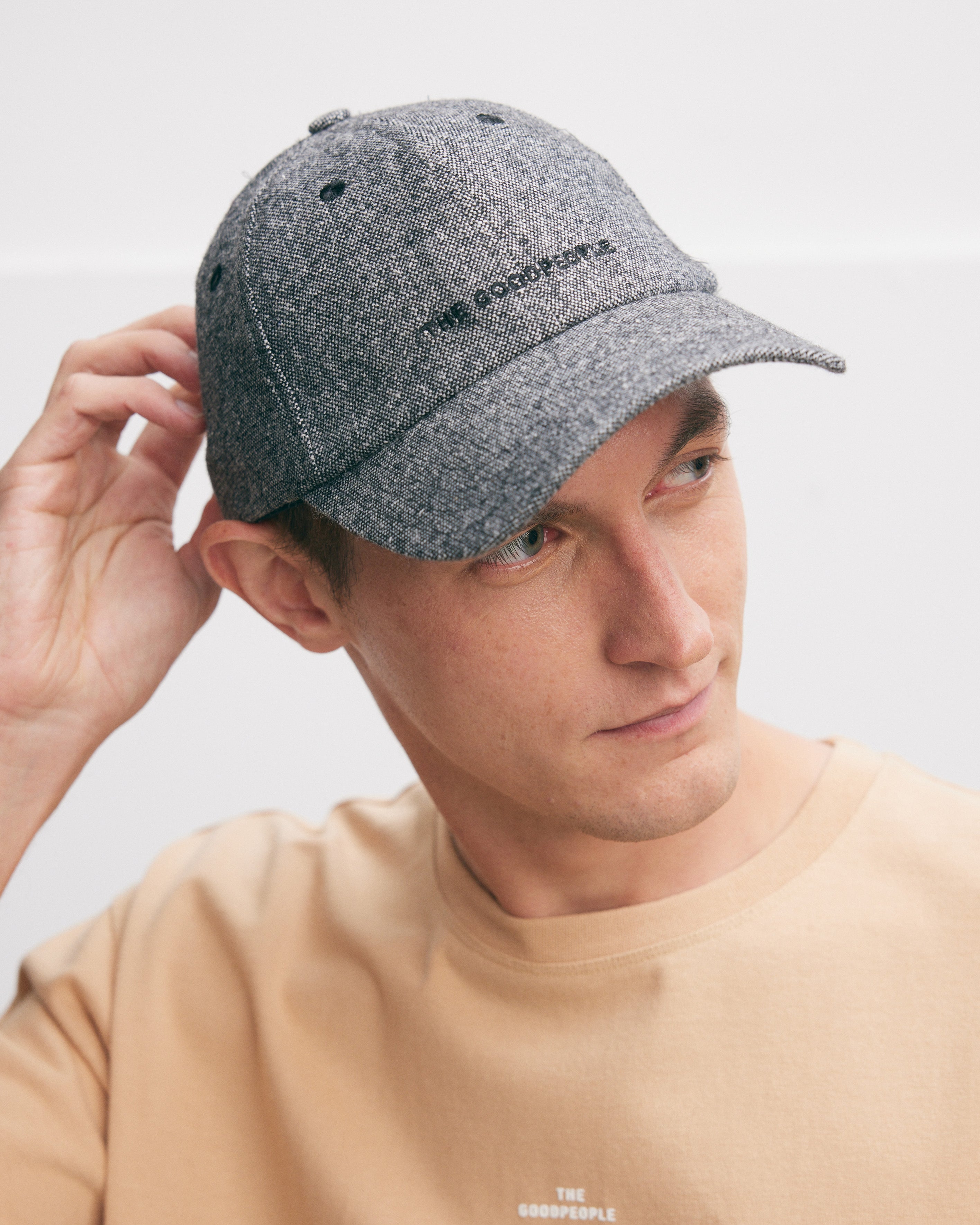 GOODPEOPLE XCAP cappello nero bianco lana taglia unica