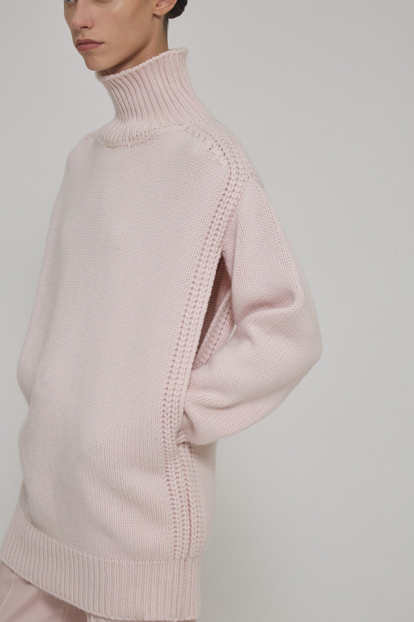 Sa Su Phi Giovanna abito cashmere rosa collo alto